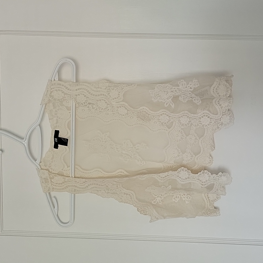 H&M off-white lace vest